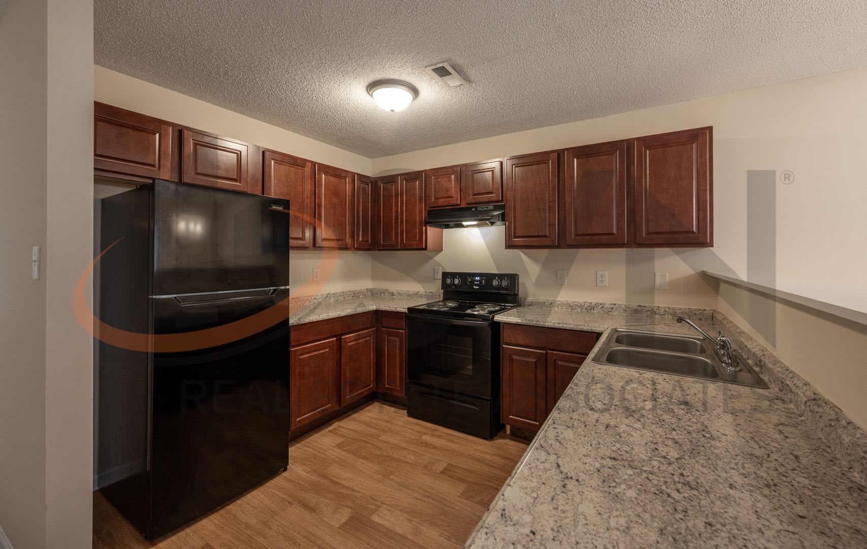 Cozy 2 BR, 1.5 BA Townhome In North Durham Crystal Pines Community – photo 5