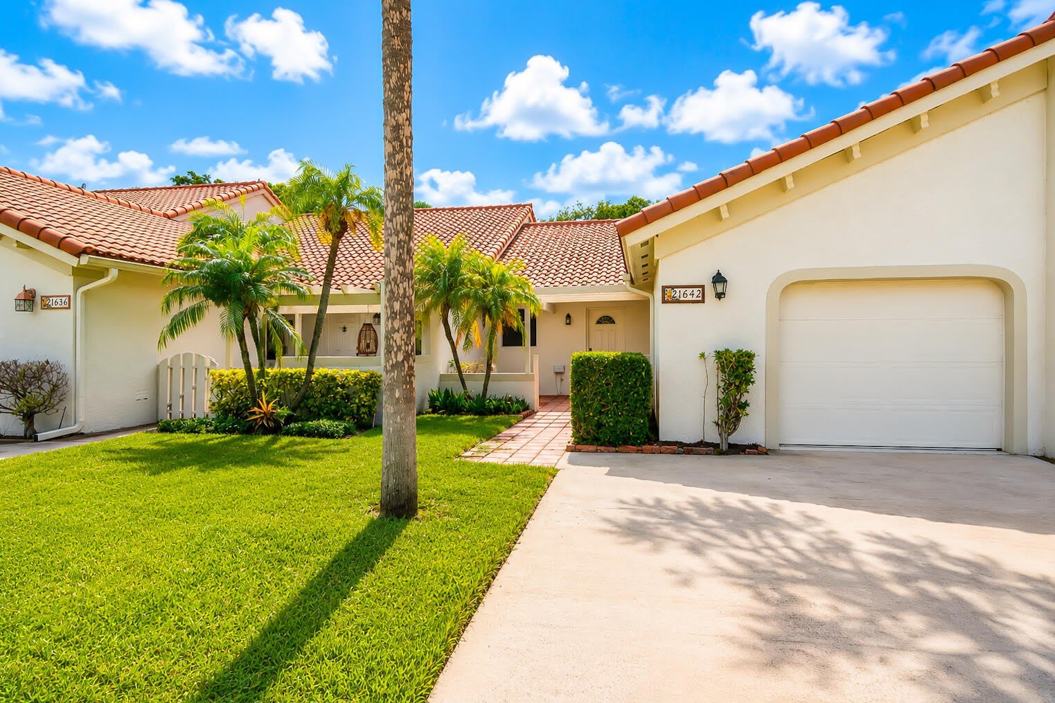 21642 Guadalajara Avenue – photo 3