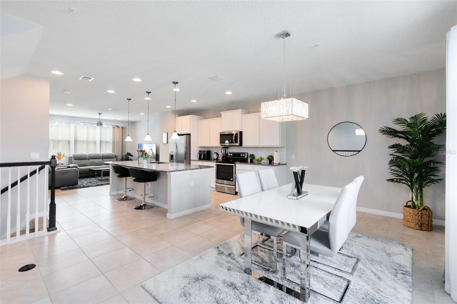 586 PIAZZA Point – photo 4