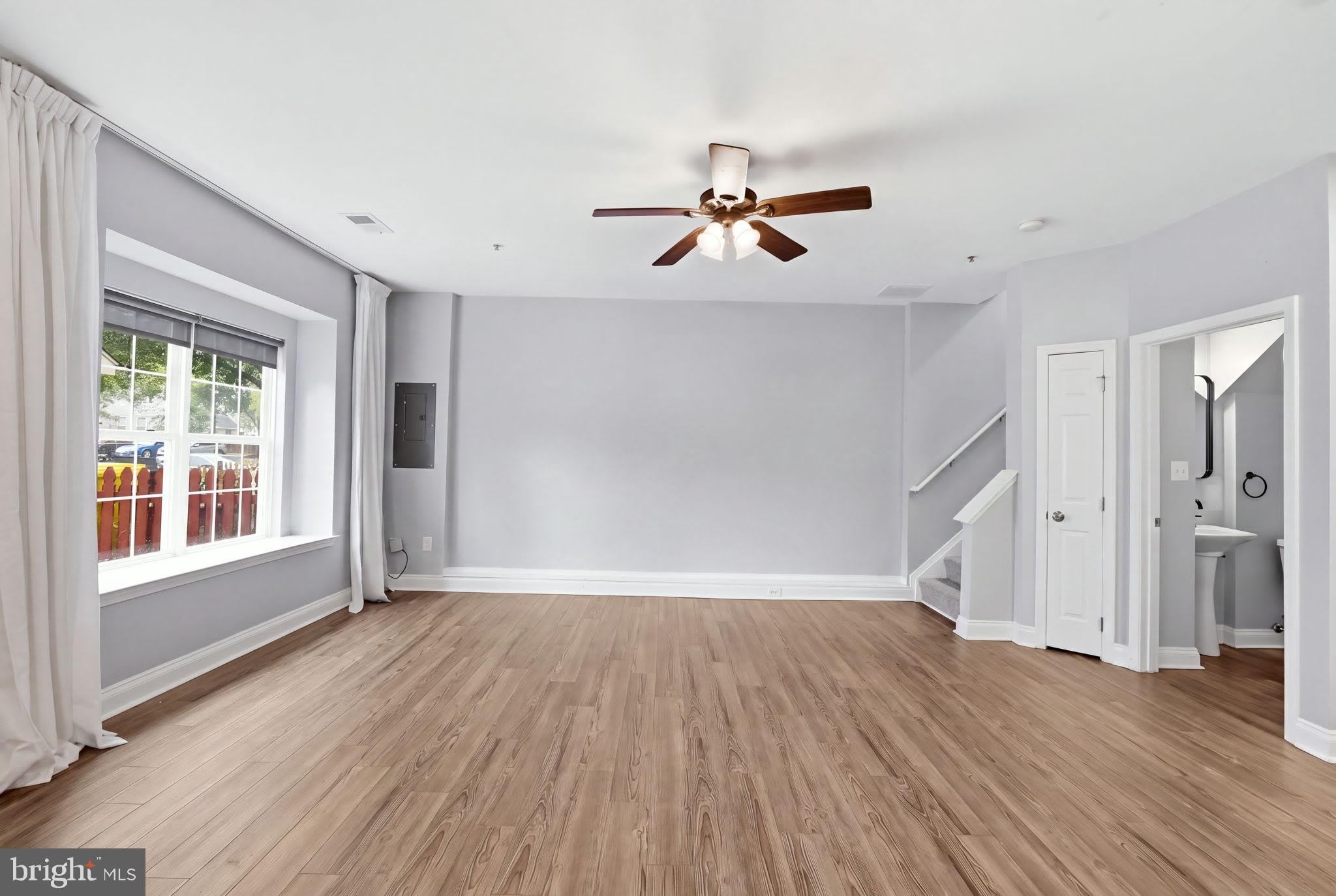 832 ESTUARY Drive – photo 2