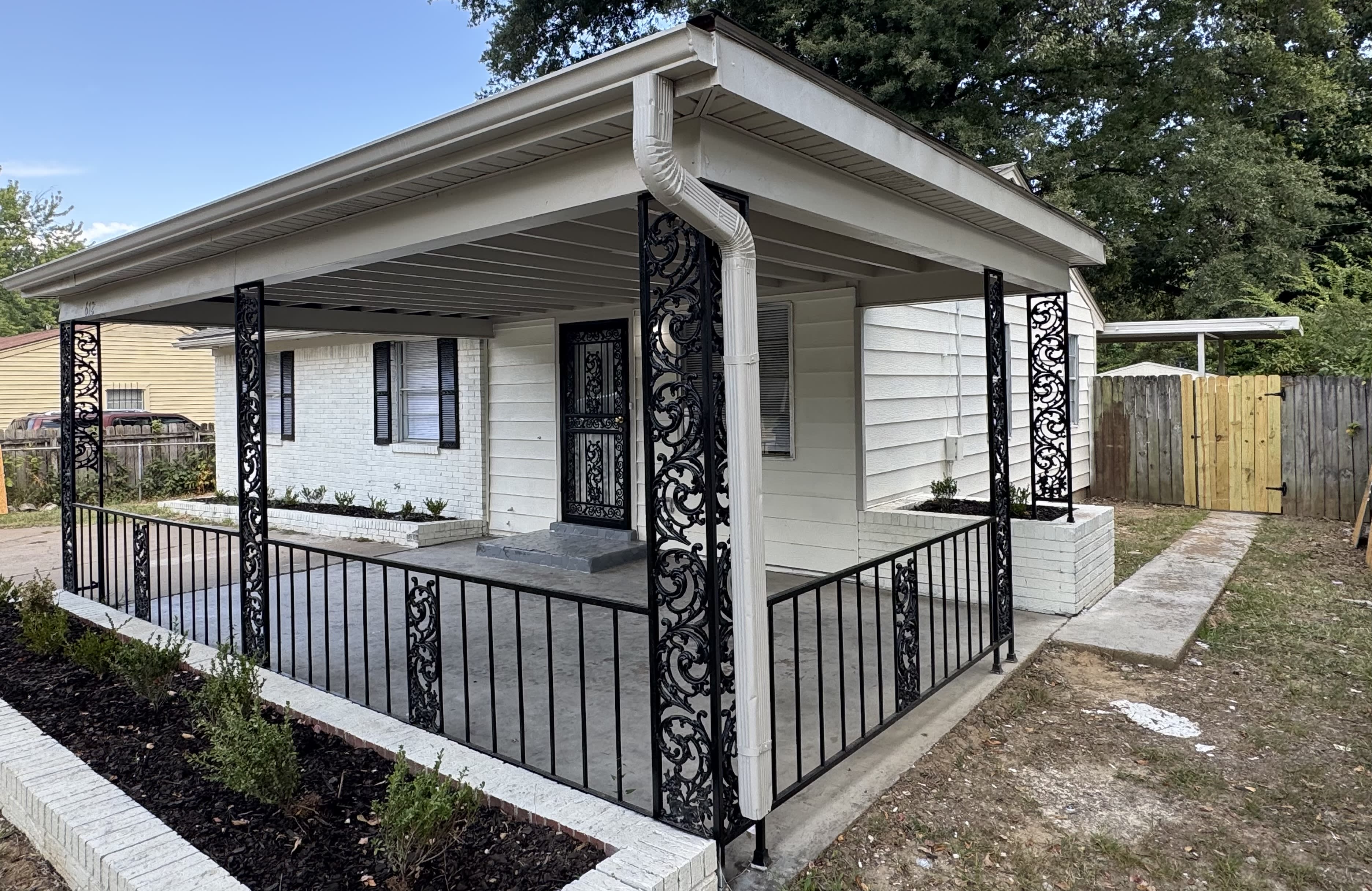 612 Frayser Dr – photo 2