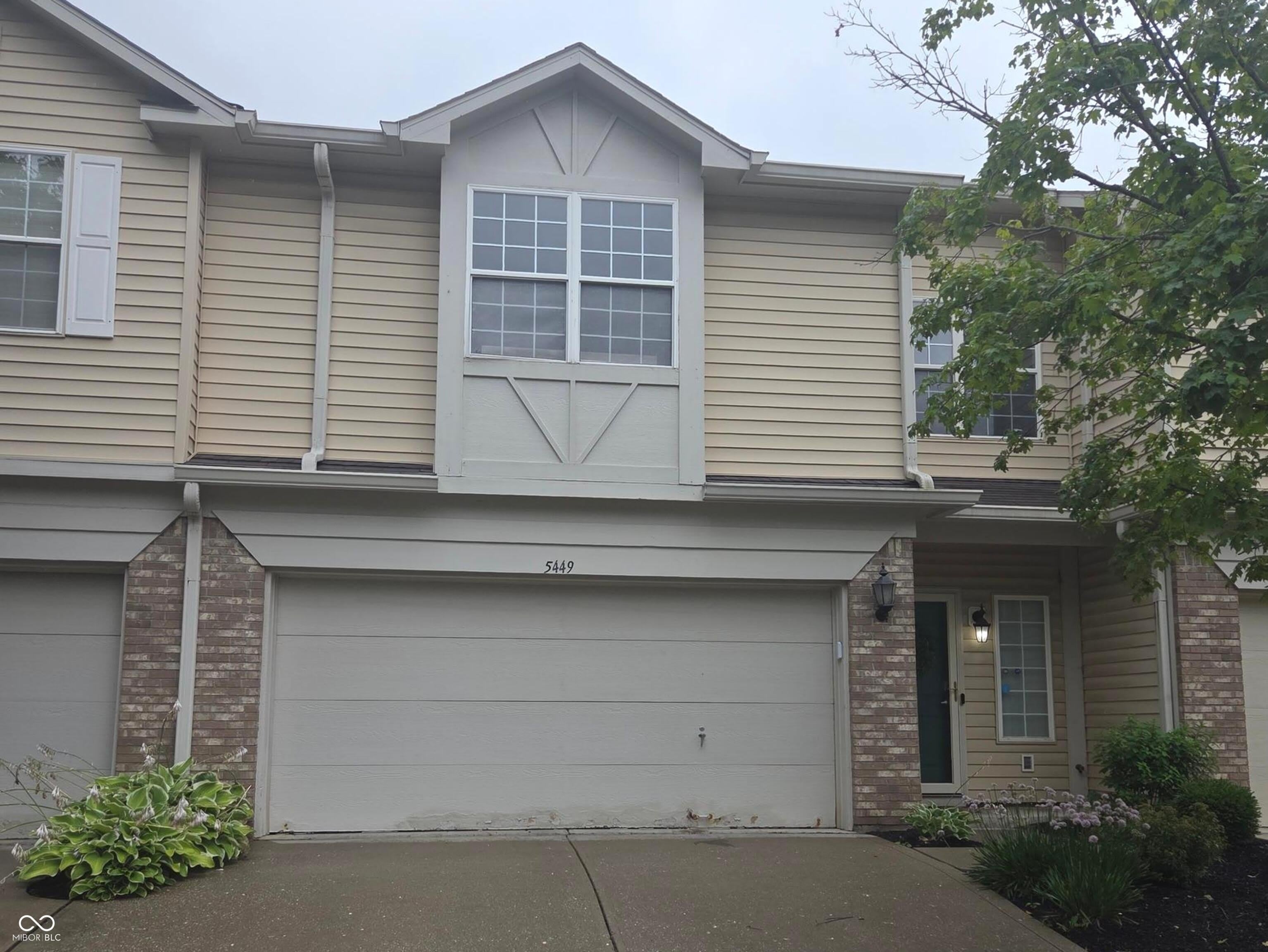 5449 Nighthawk Drive – photo 1