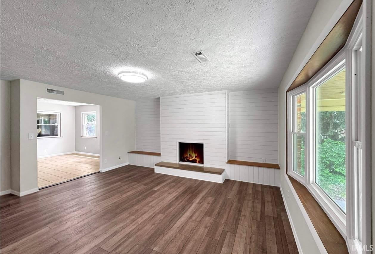 205 S Bryan Avenue – photo 2