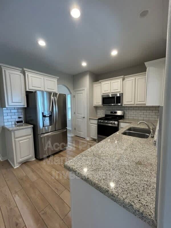 8410 N 33rd Lane – photo 2