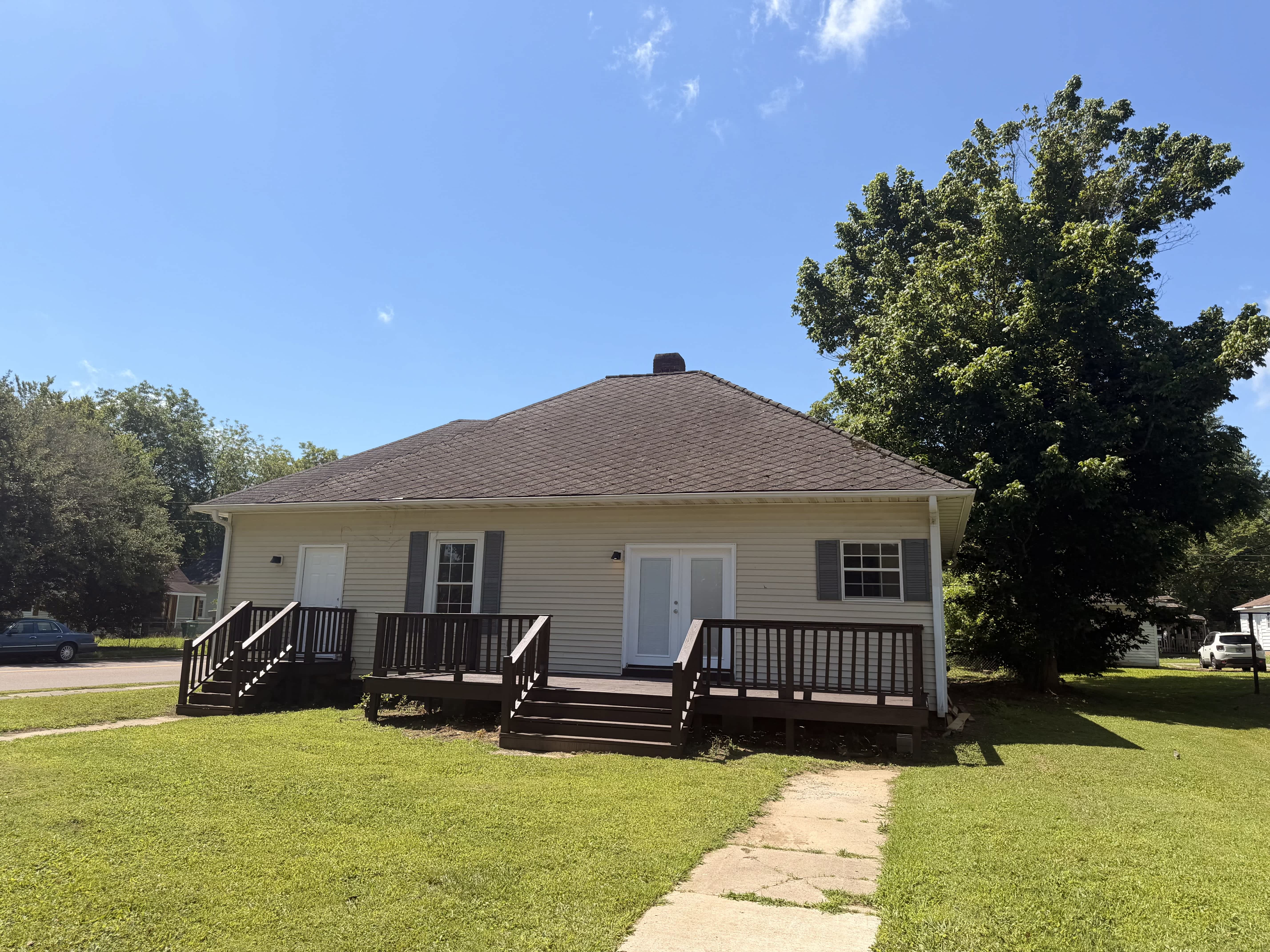 1 C St – photo 1