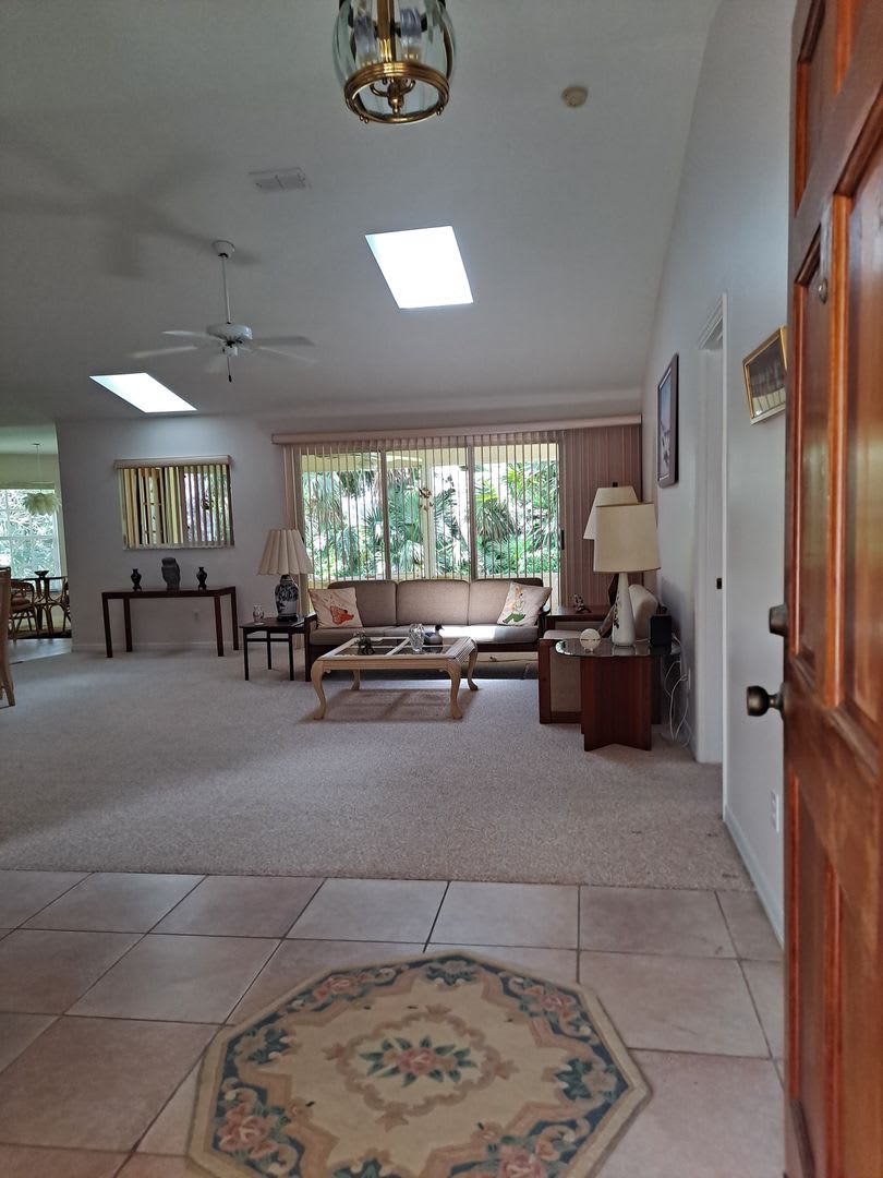 BEACHSIDE NSB FURNISHED RENTAL AVAILABLE MONTHLY! – photo 3