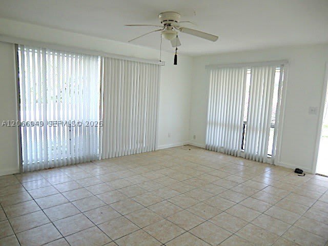 2724 NE 32nd St – photo 2