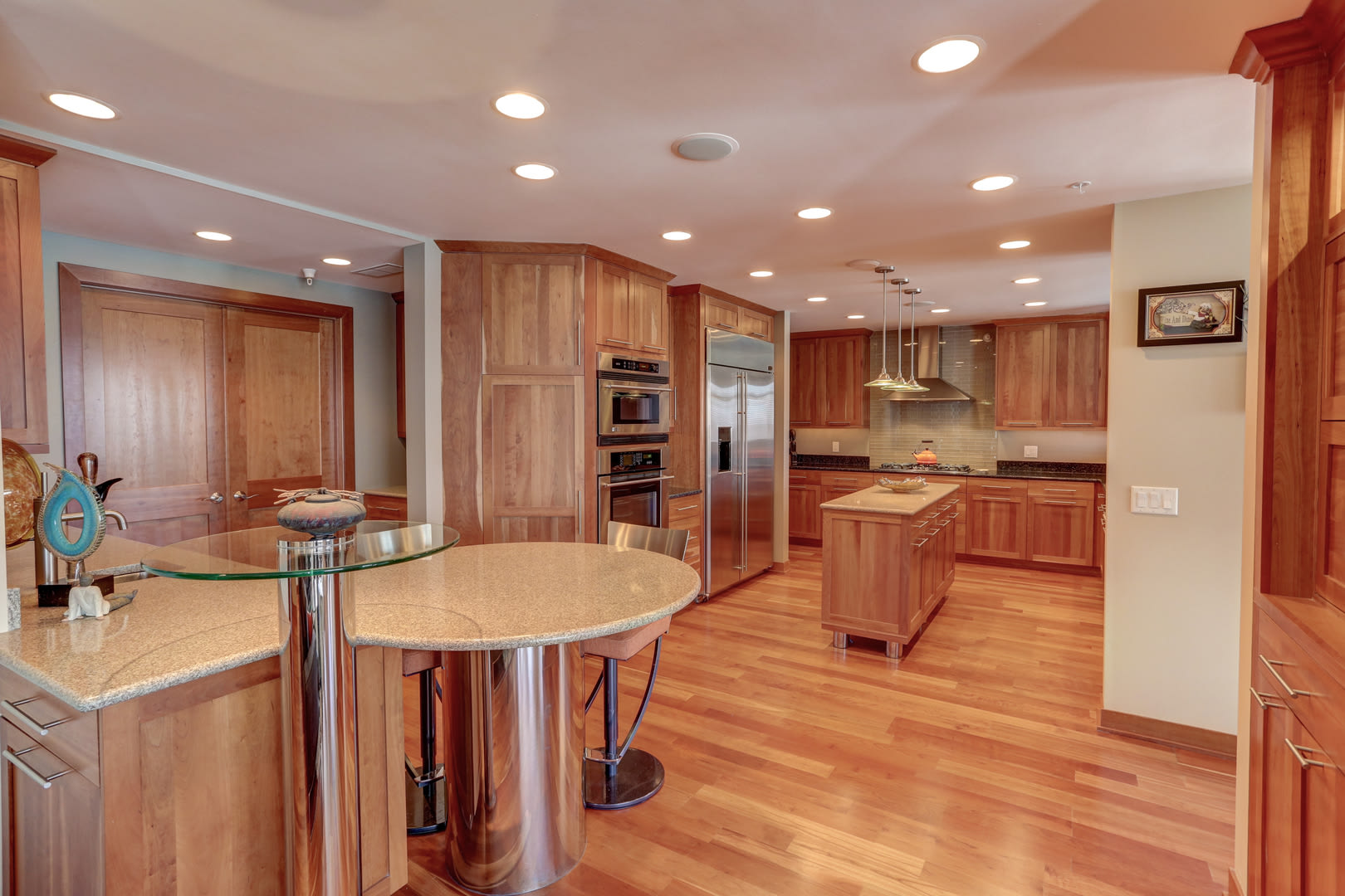 1070 Grandview Court – photo 3
