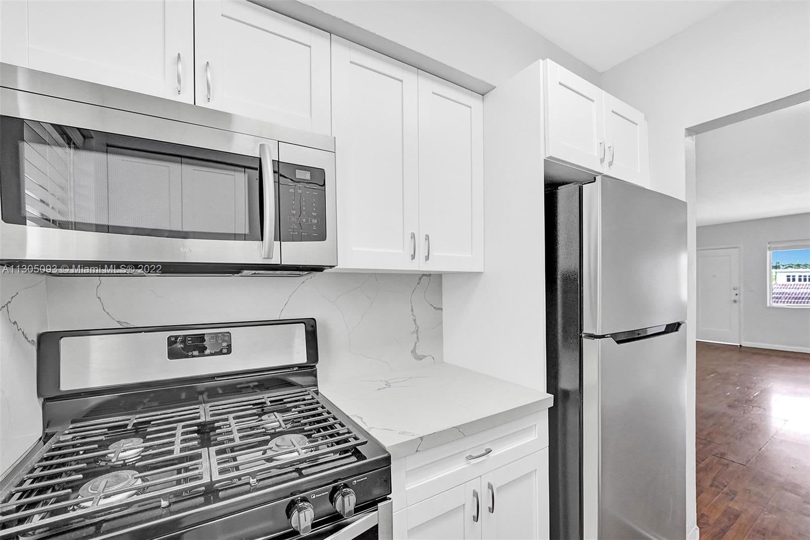 2250 Bay Drive – photo 4