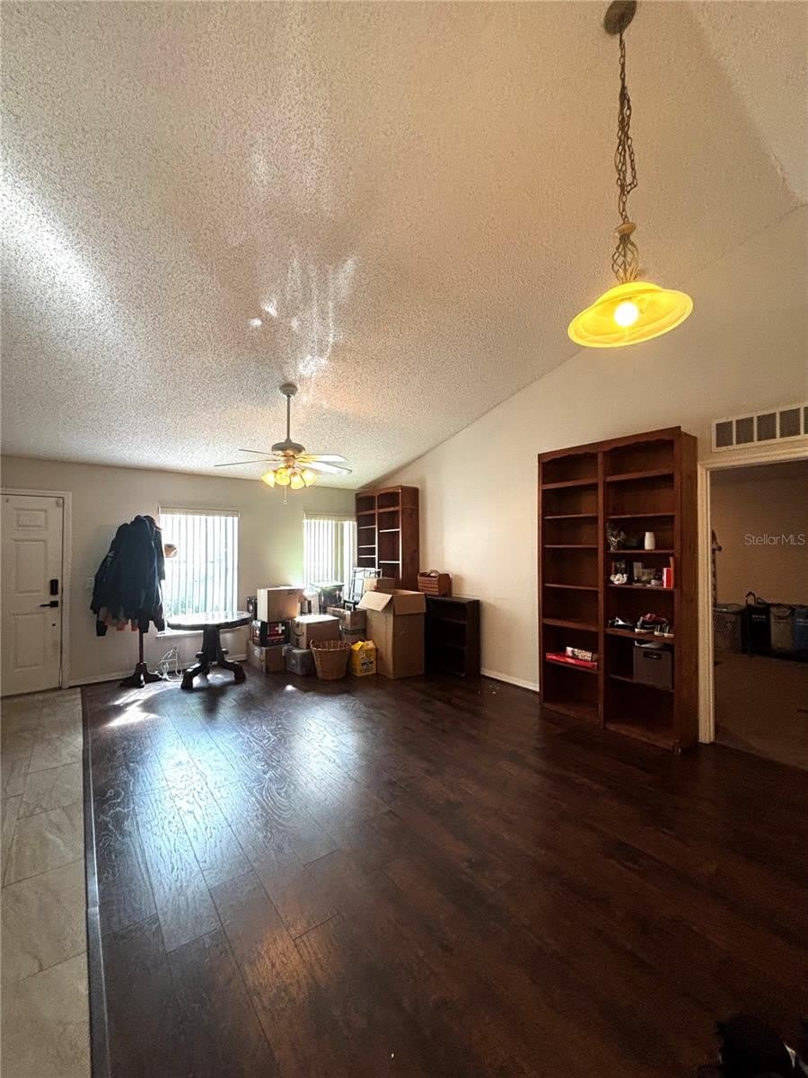8 BOTANY Lane – photo 5