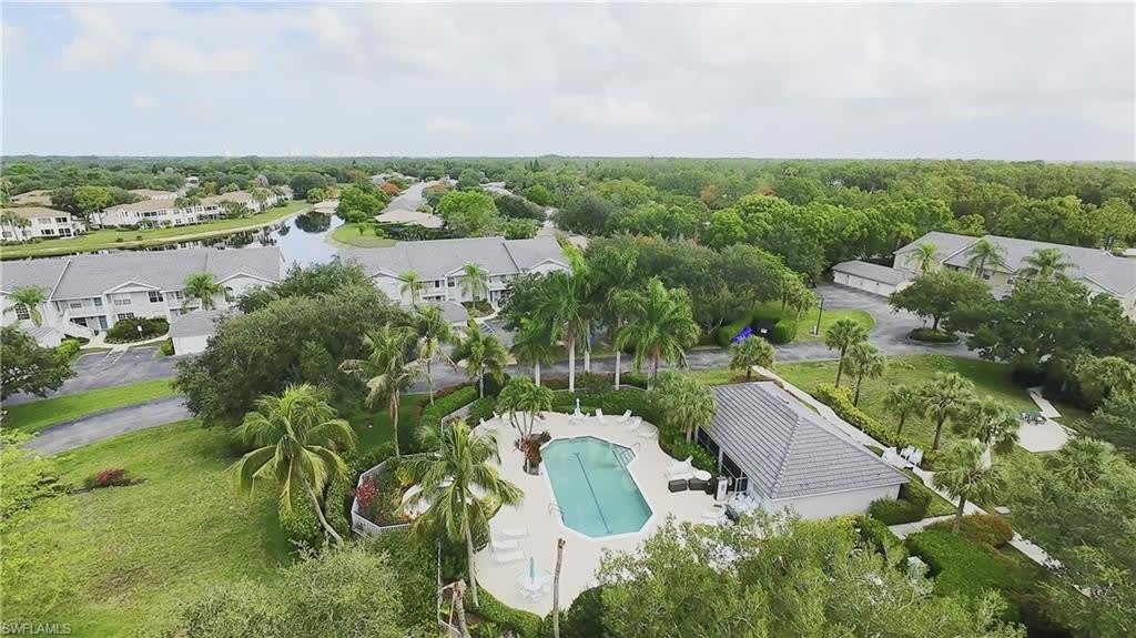 25727 LAKE AMELIA Way – photo 5