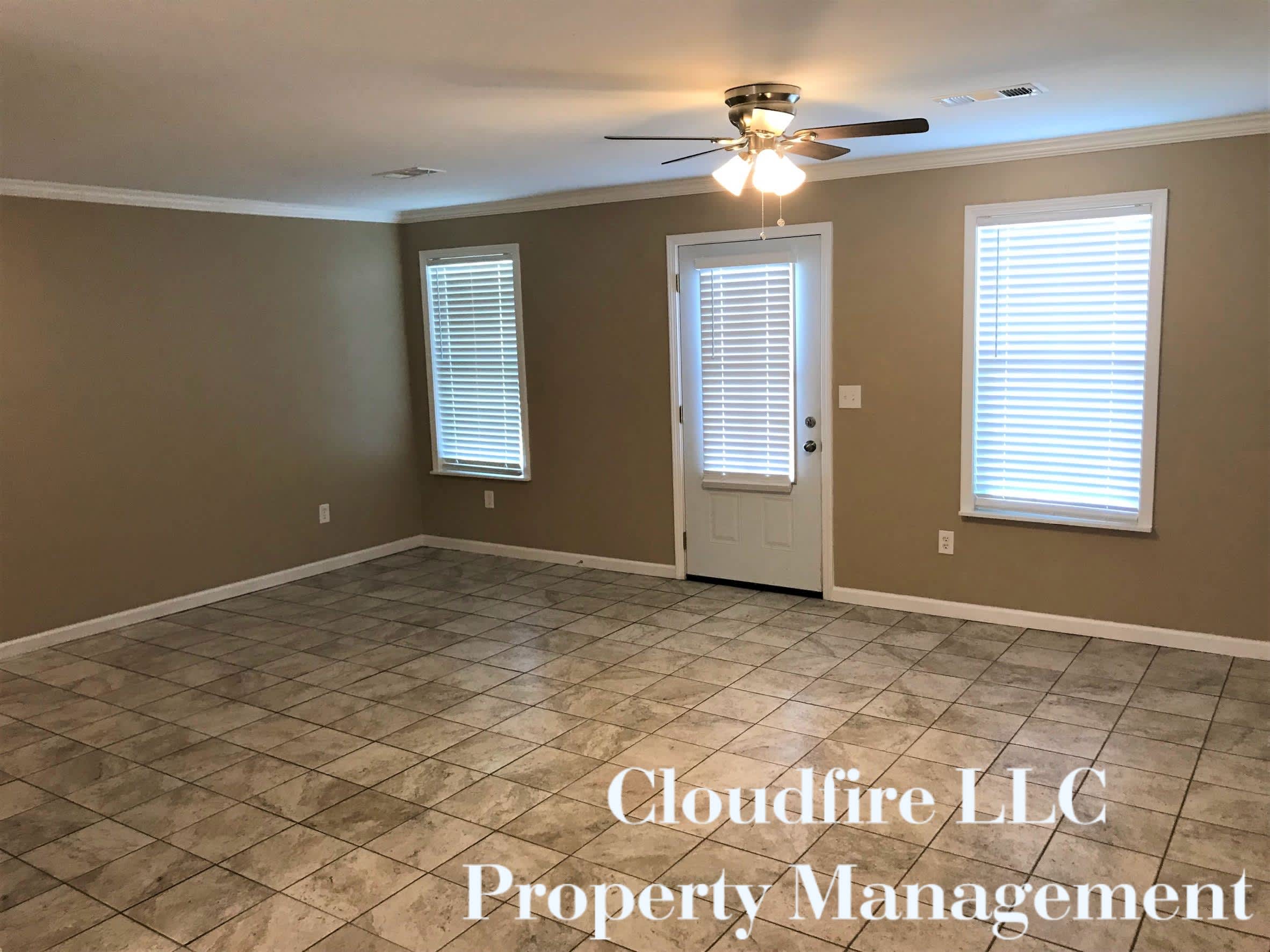 201 James Cir – photo 2