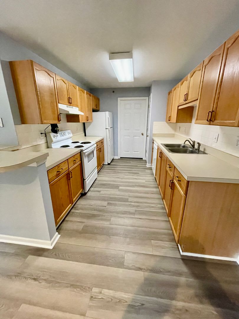 422 Amelia Lakes – photo 4
