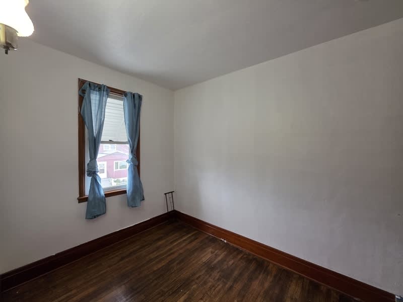 325 Barnard Street – photo 3