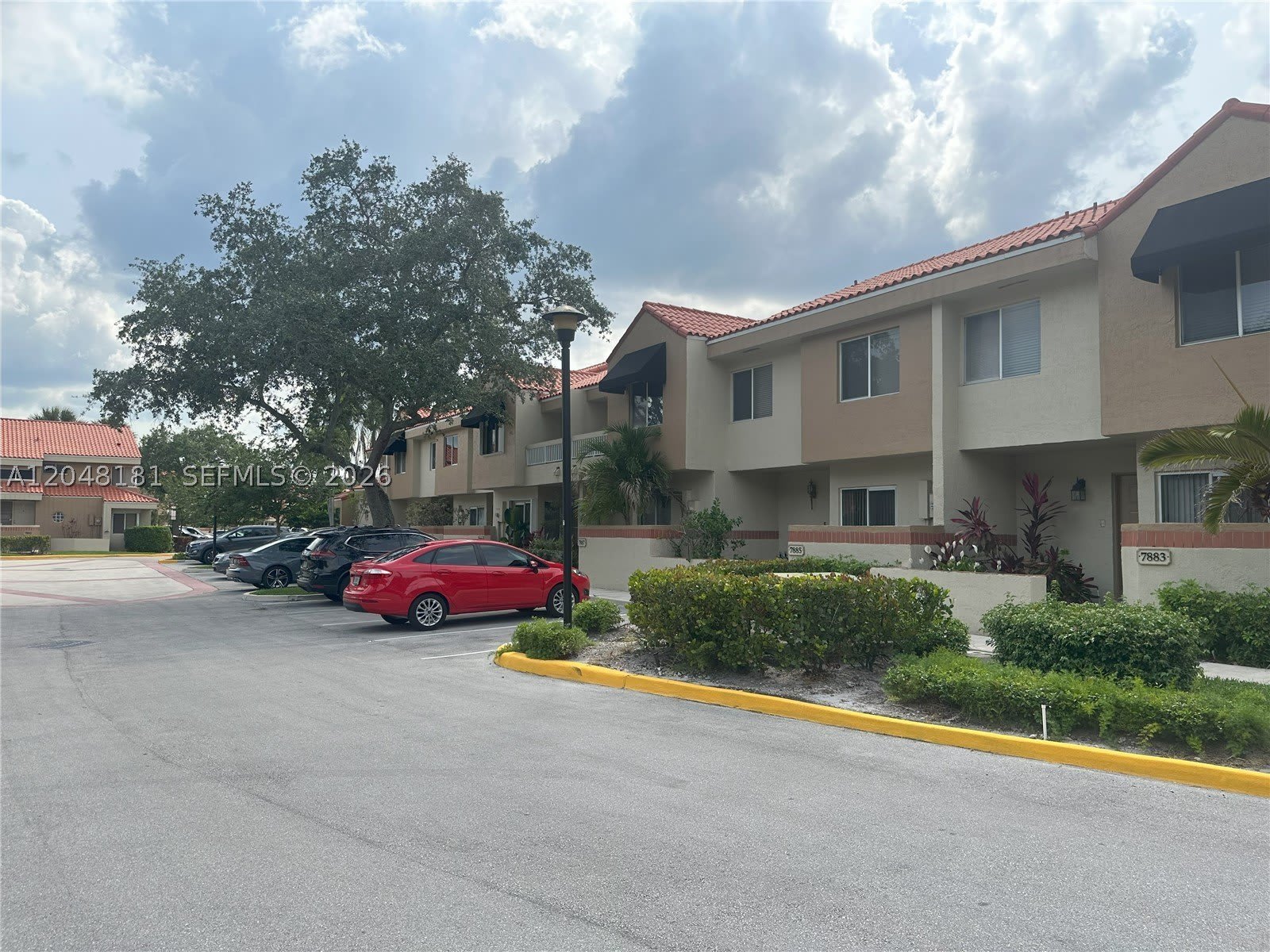 7885 NW 7th Ct – photo 3
