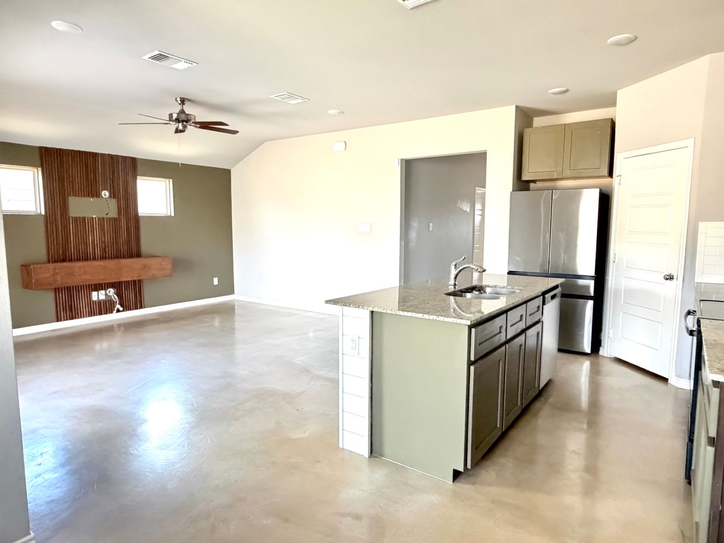 1459 Dryden Ave.. for details – photo 3
