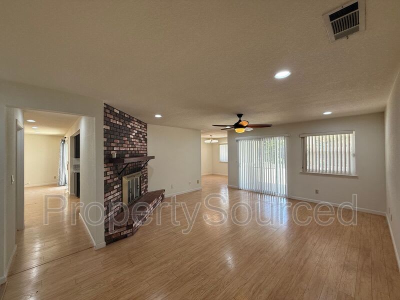 1444 Snead Ct – photo 5