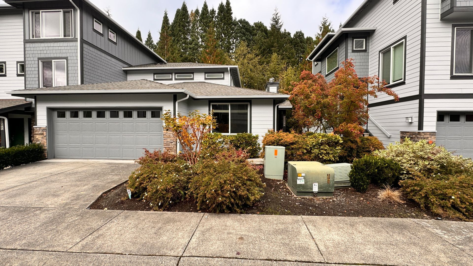 Stunning 3 Bedroom Townhome in Issaquah – photo 1