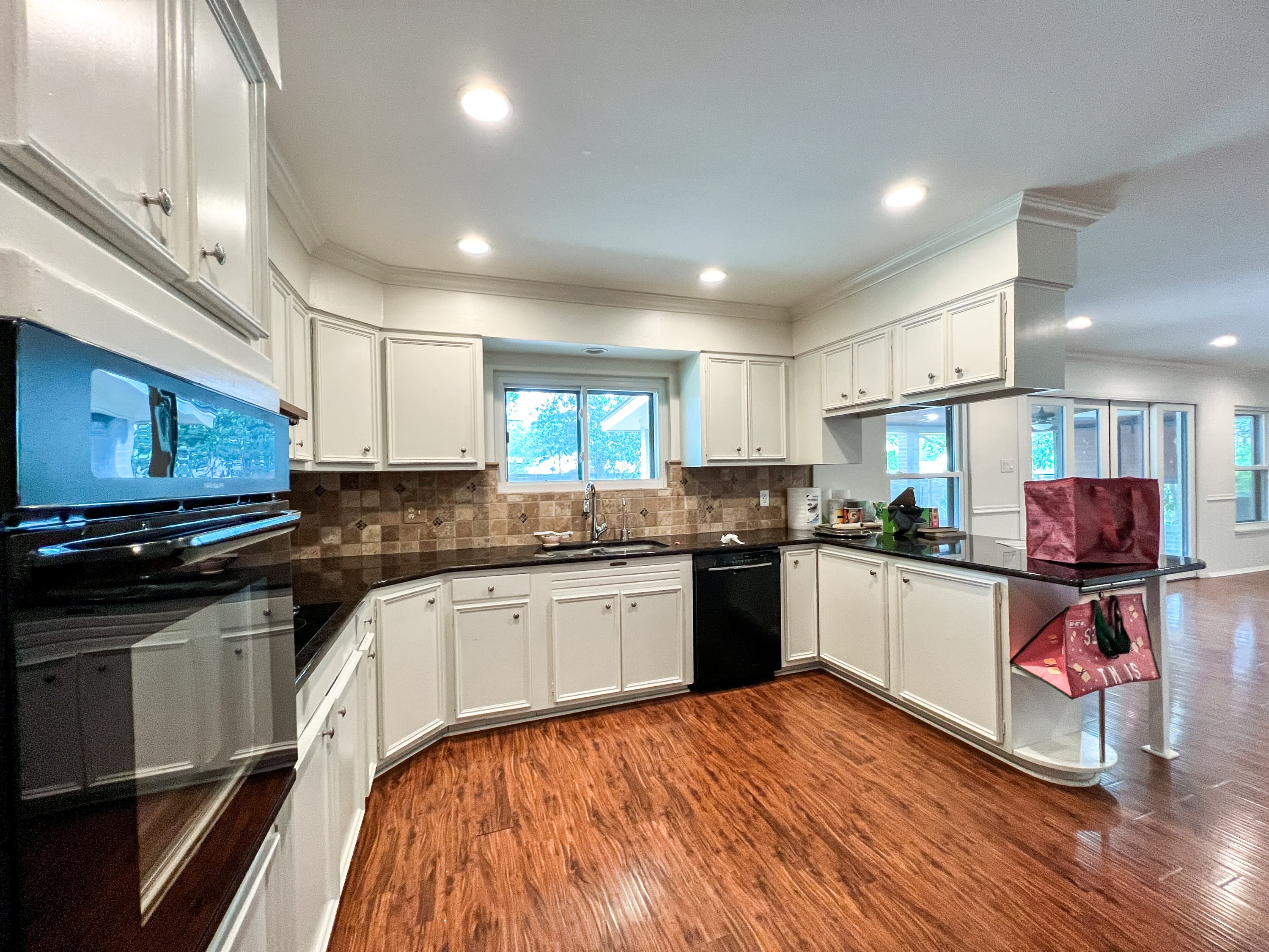 219 Laramie Drive – photo 5