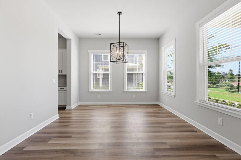 510 Foxtail Park St – photo 4