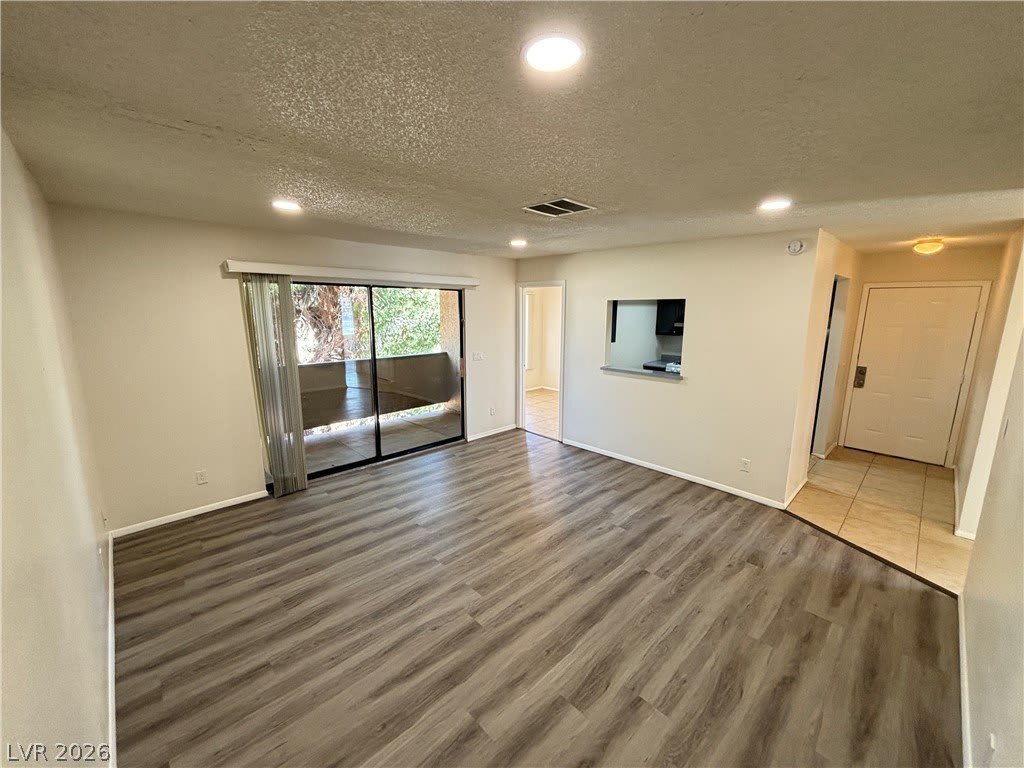 2883 Wheelwright Drive – photo 3