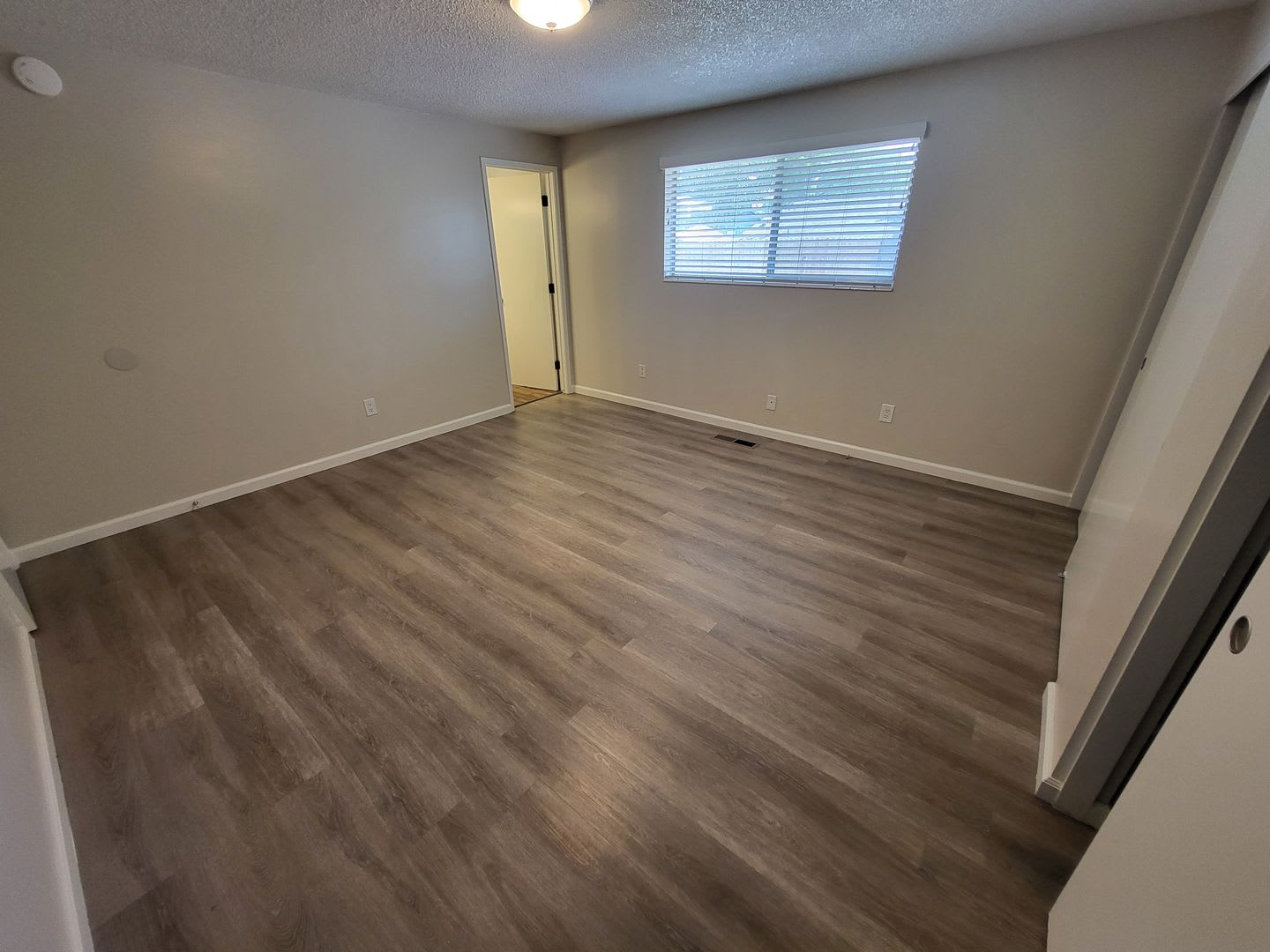Remodeled Spacious 2621 Woodcrest Ln Carson City Nv – photo 5