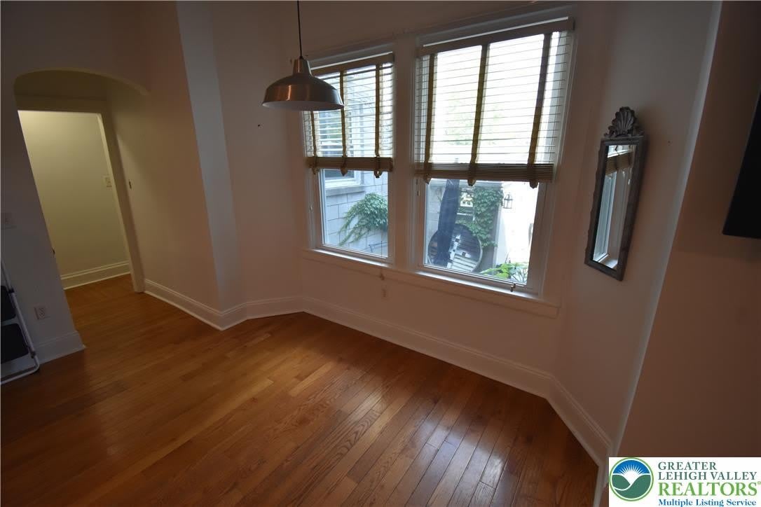 217 Spring Garden Street – photo 3
