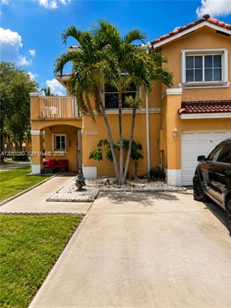 8688 SW 158th Pl # 8688, Miami, FL 33193 – photo 2