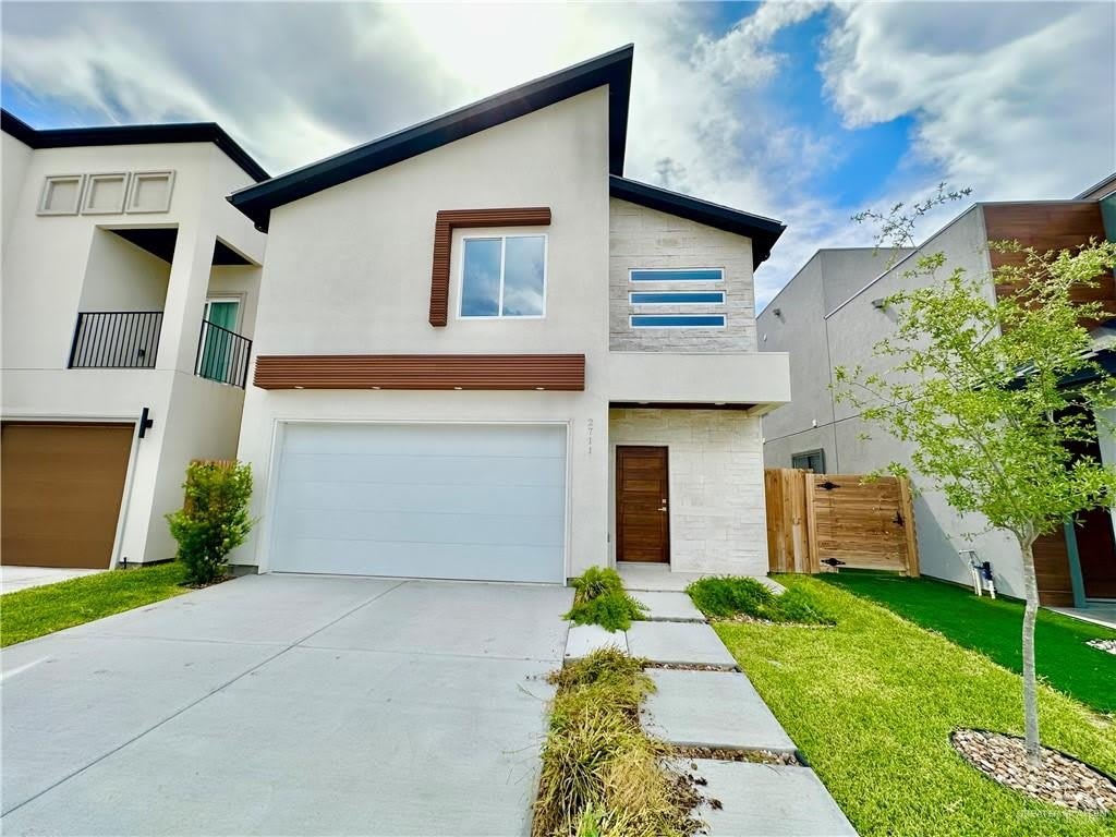 2711 Harmony Street – photo 1