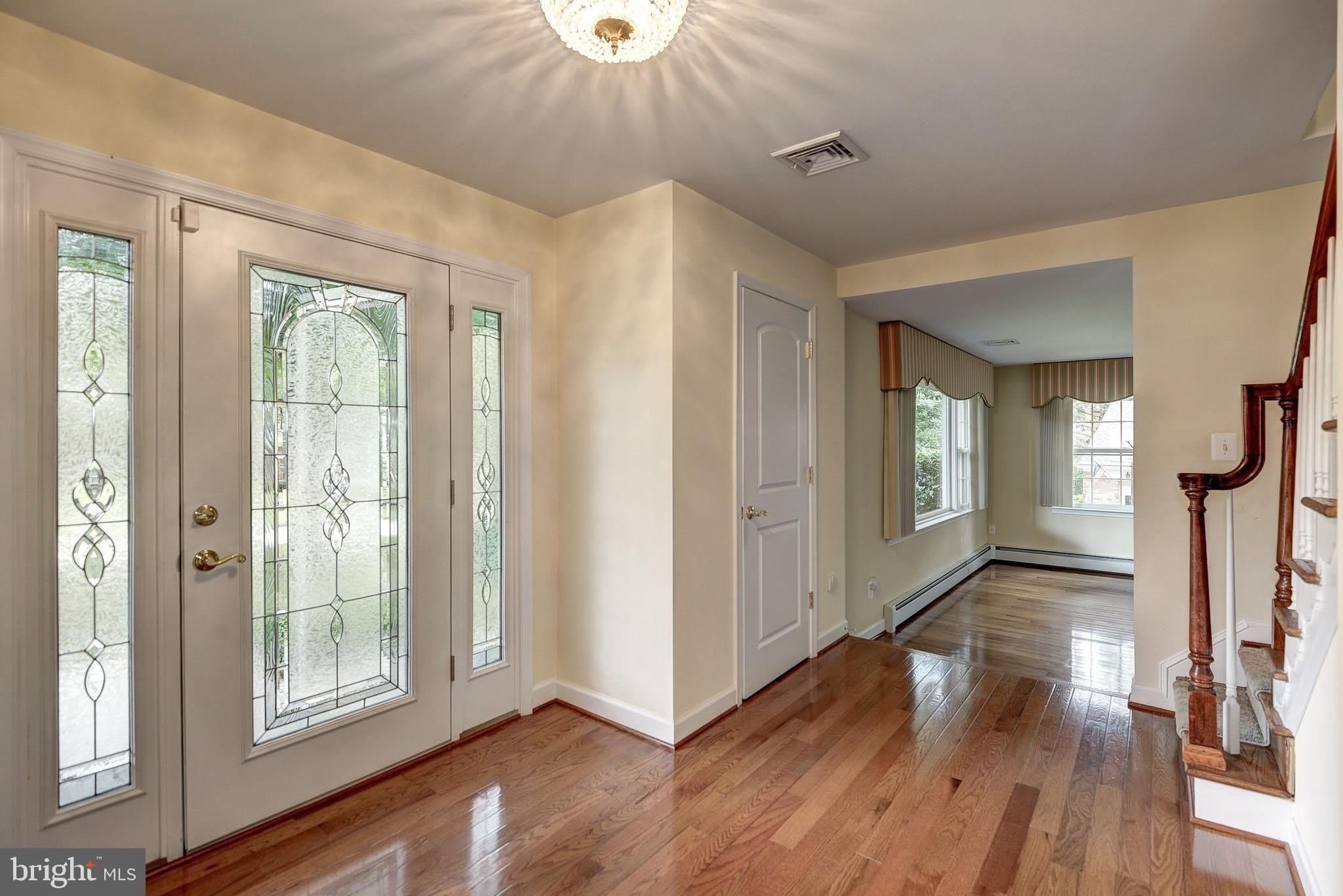 929 WOBURN Court – photo 3