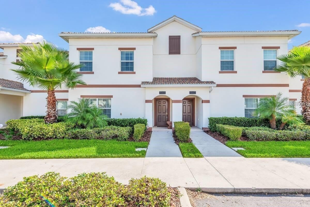 1565 PLUNKER Drive – photo 1