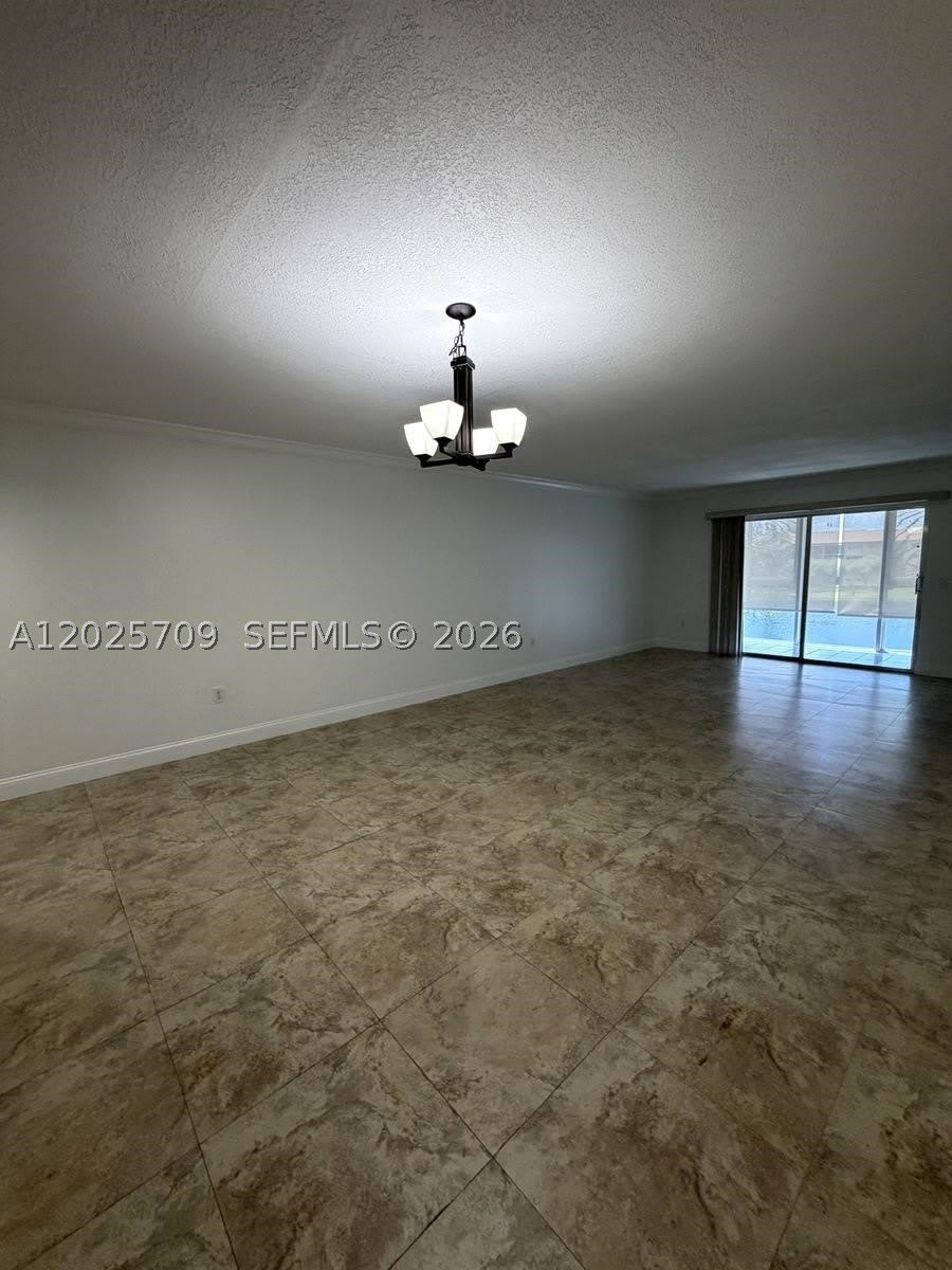 850 SW 138th Ave – photo 5