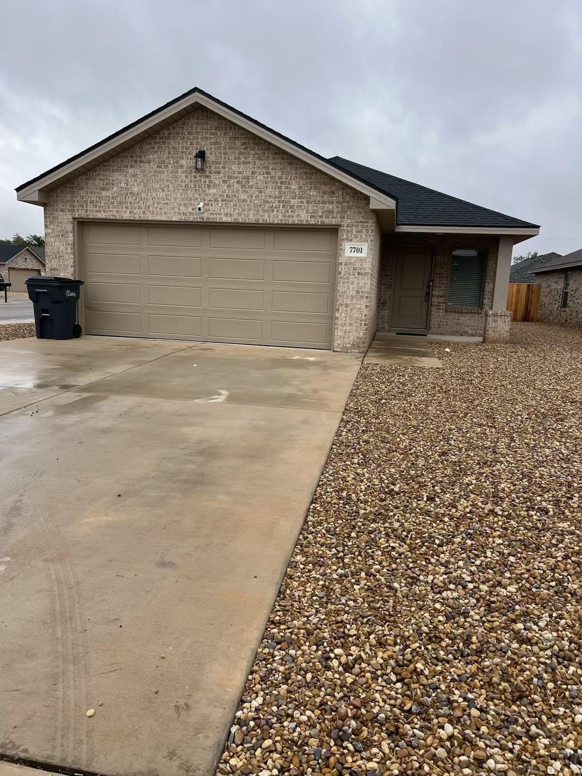7701 Date Avenue – photo 1
