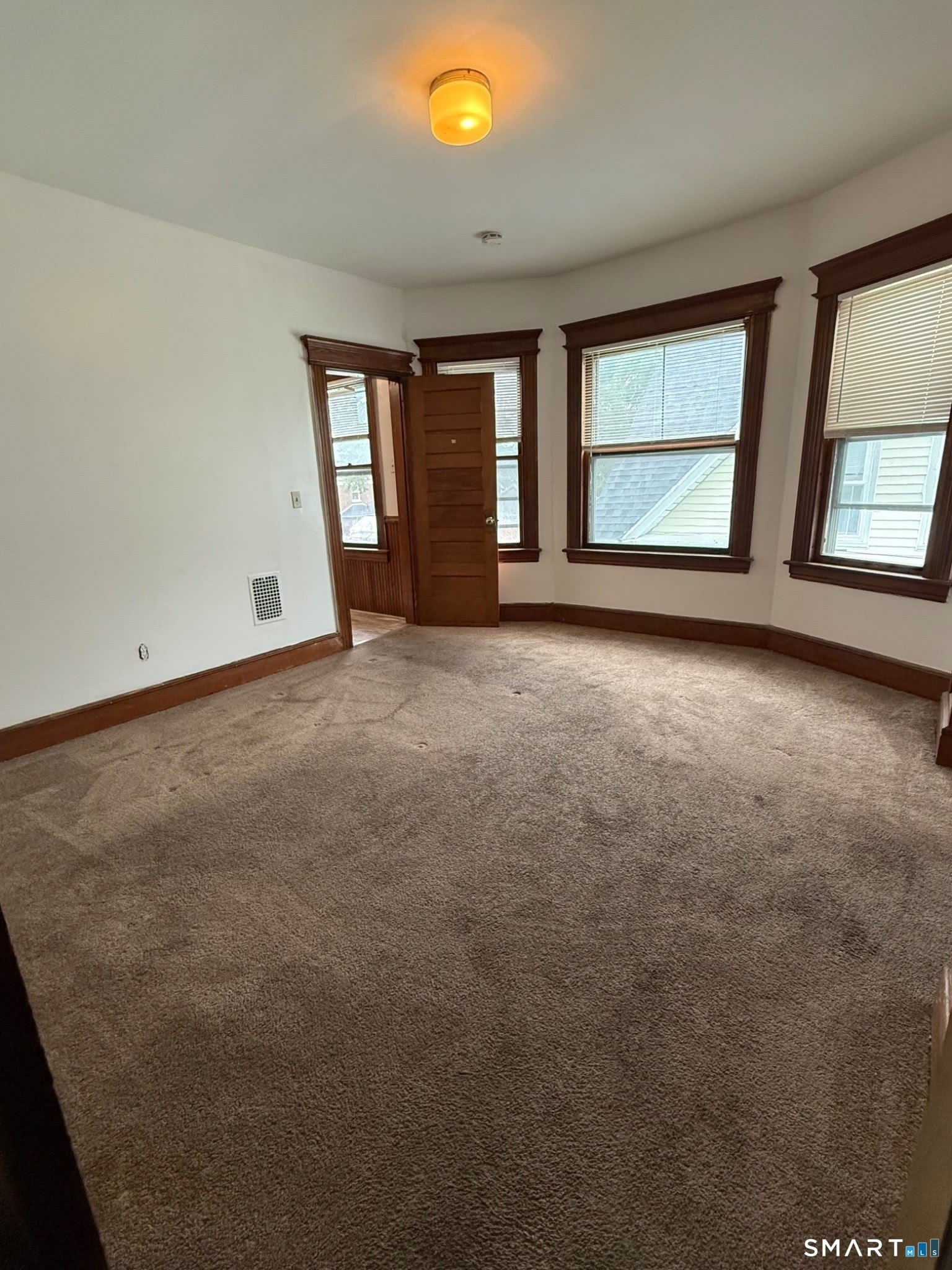 110 112 Pixlee Place – photo 2