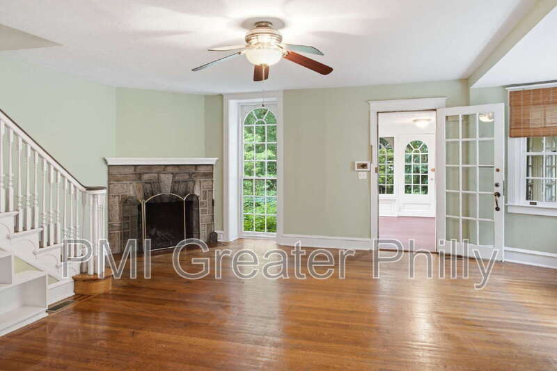 7127 Lincoln Drive – photo 5