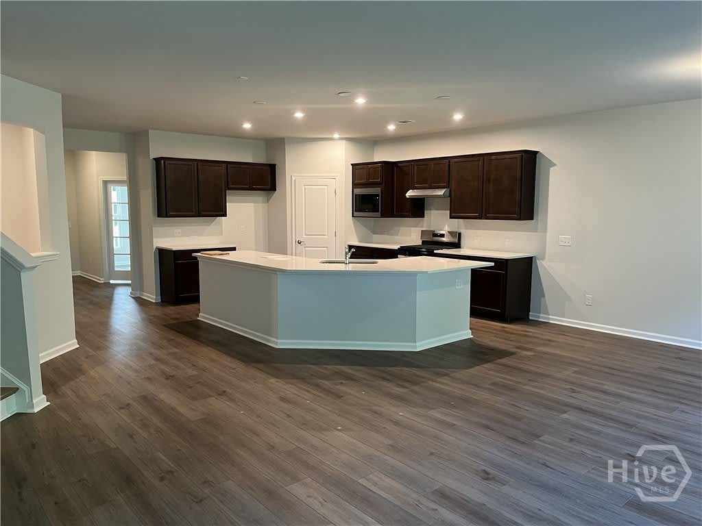 609 Longleaf Drive – photo 3