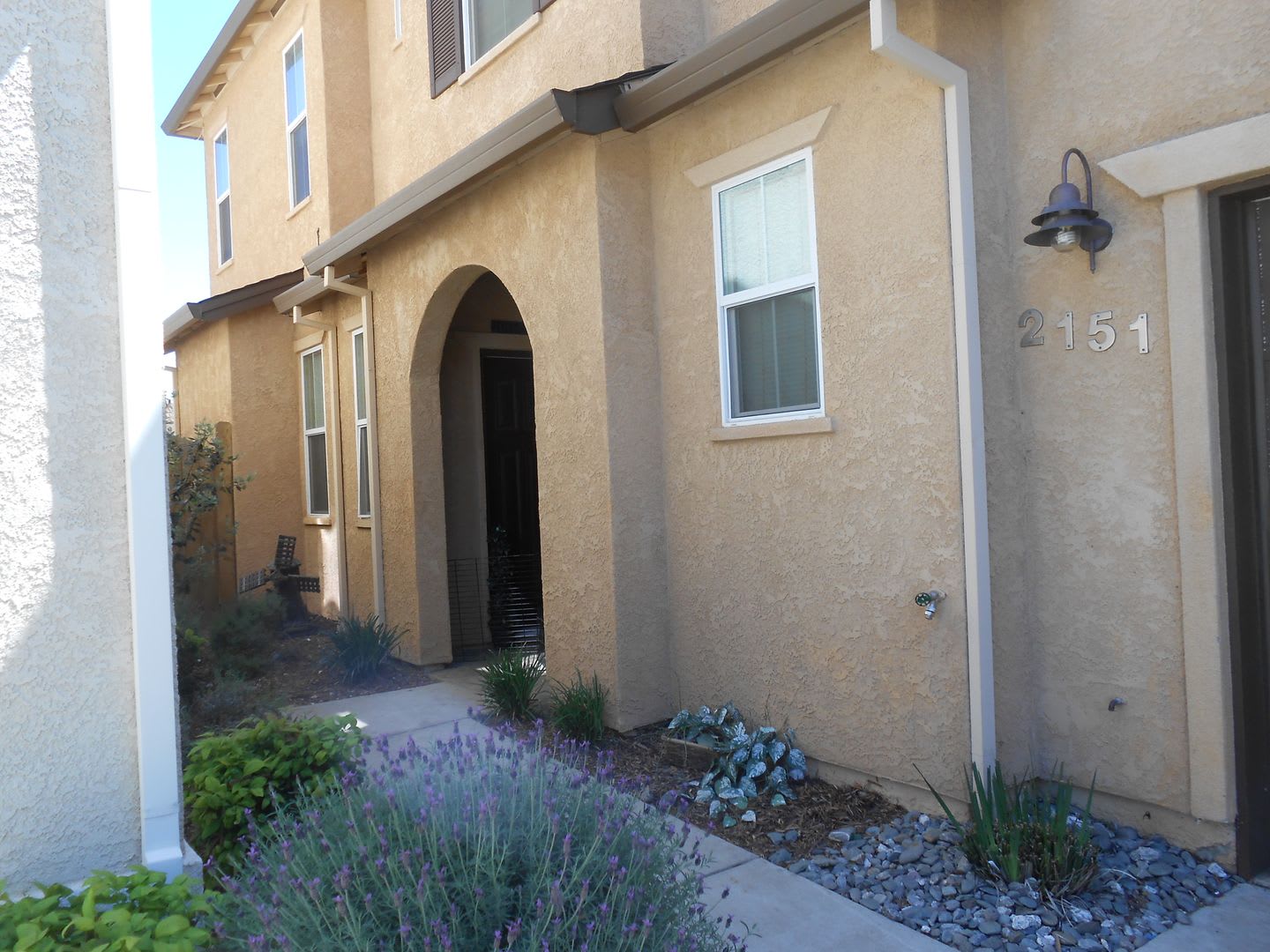 3 Bedroom in Shasta View Gardens – photo 1
