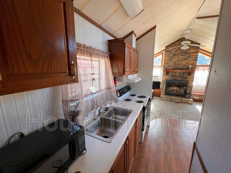 127 Crider Circle – photo 2