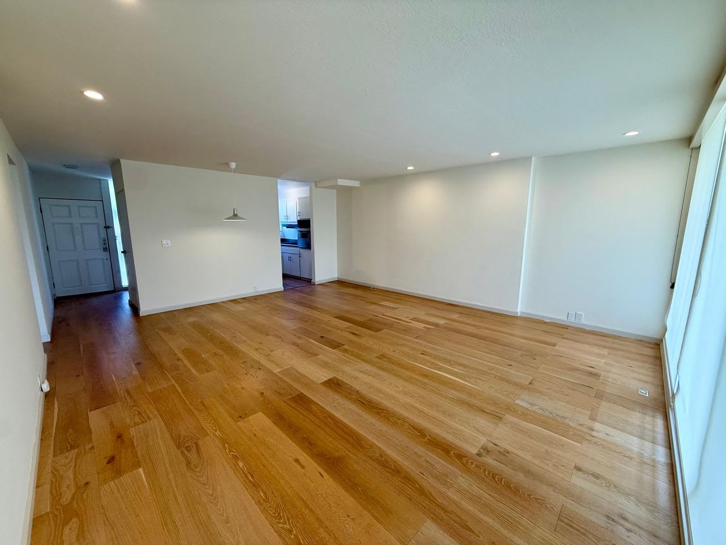 Beautifully Updated Two Bed One Bath Tiburon Condo With Panoramic Views – photo 5