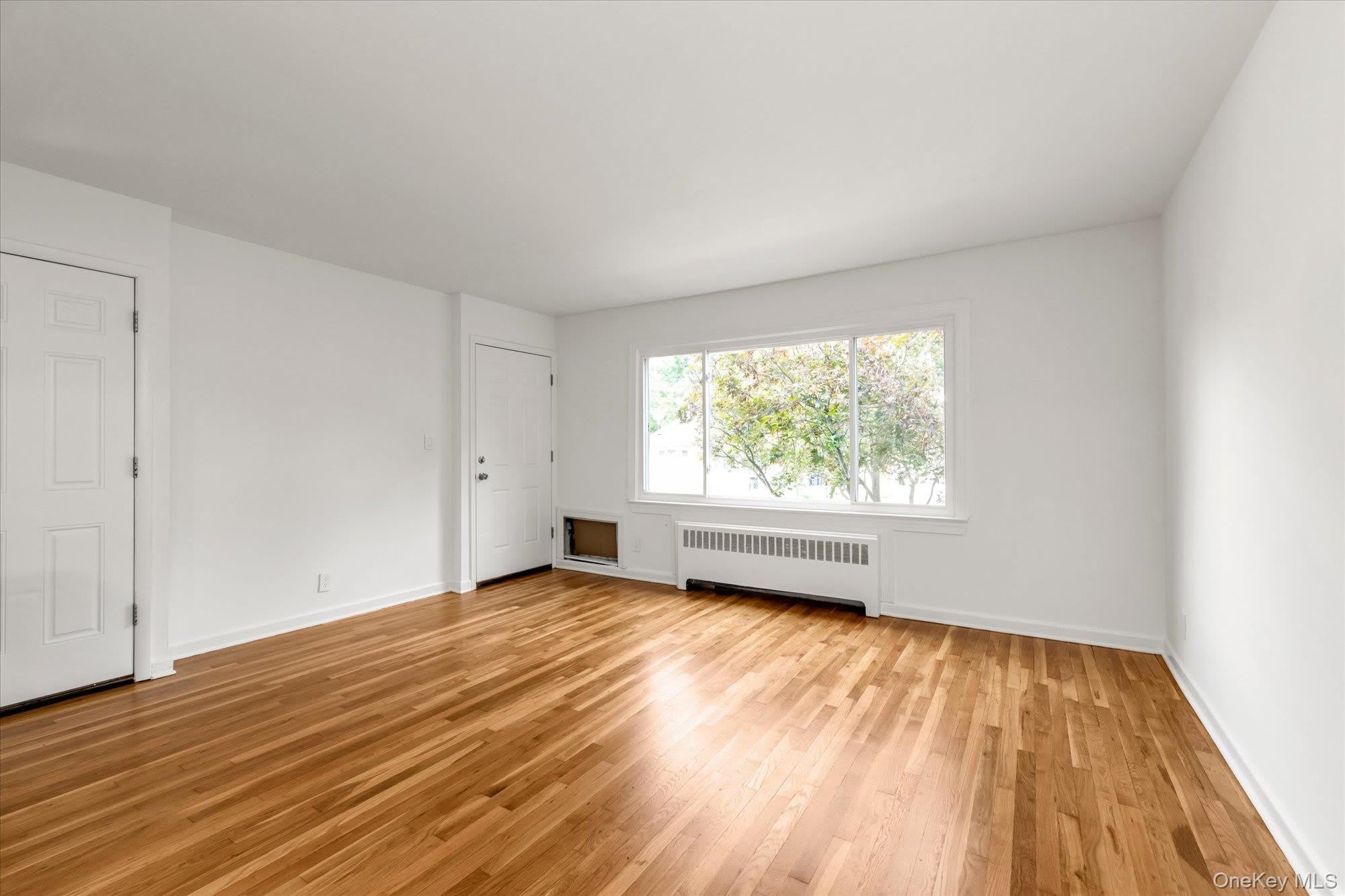 42 17 Marathon Parkway – photo 5