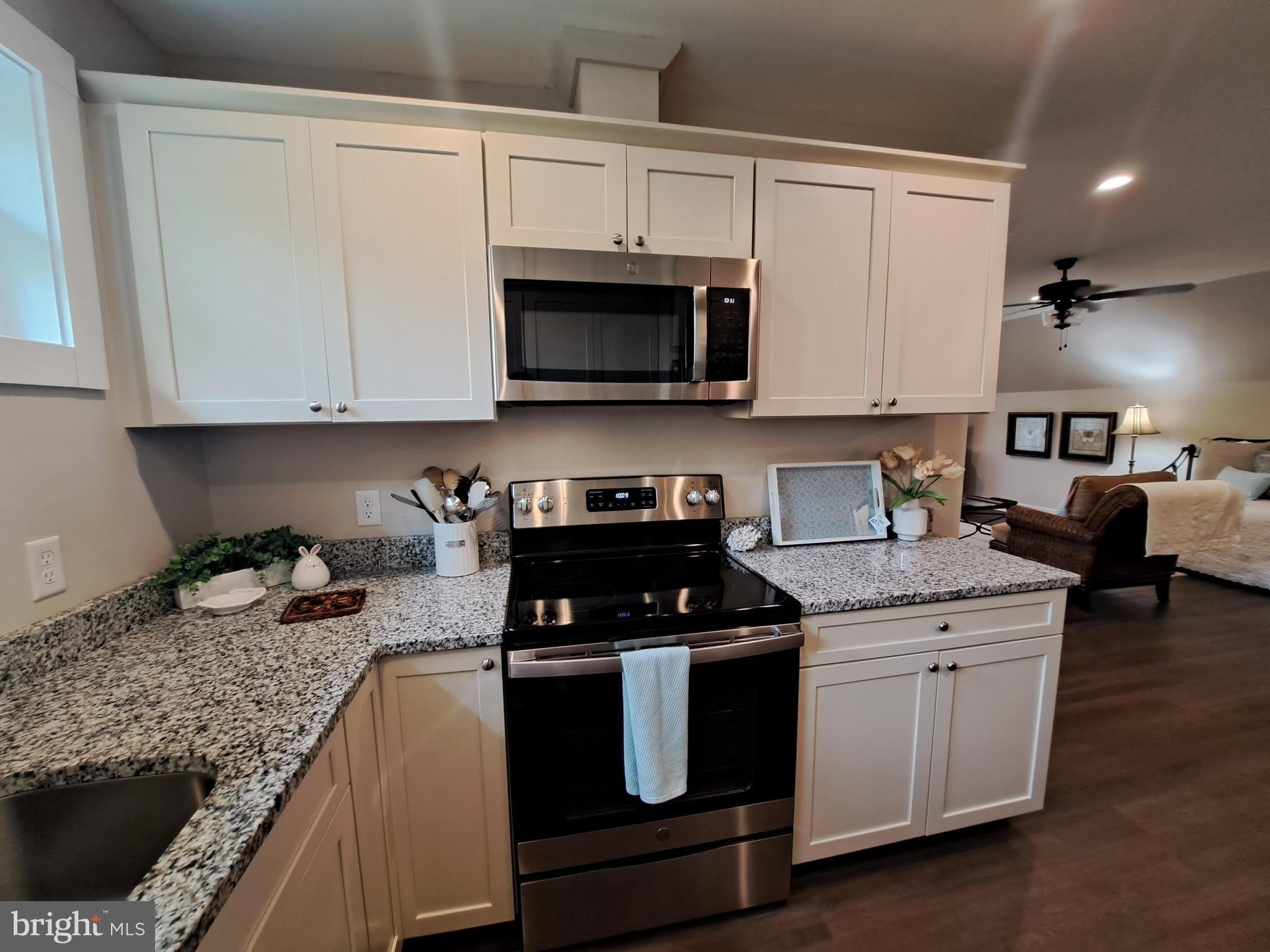 15550 S NEW Road – photo 5