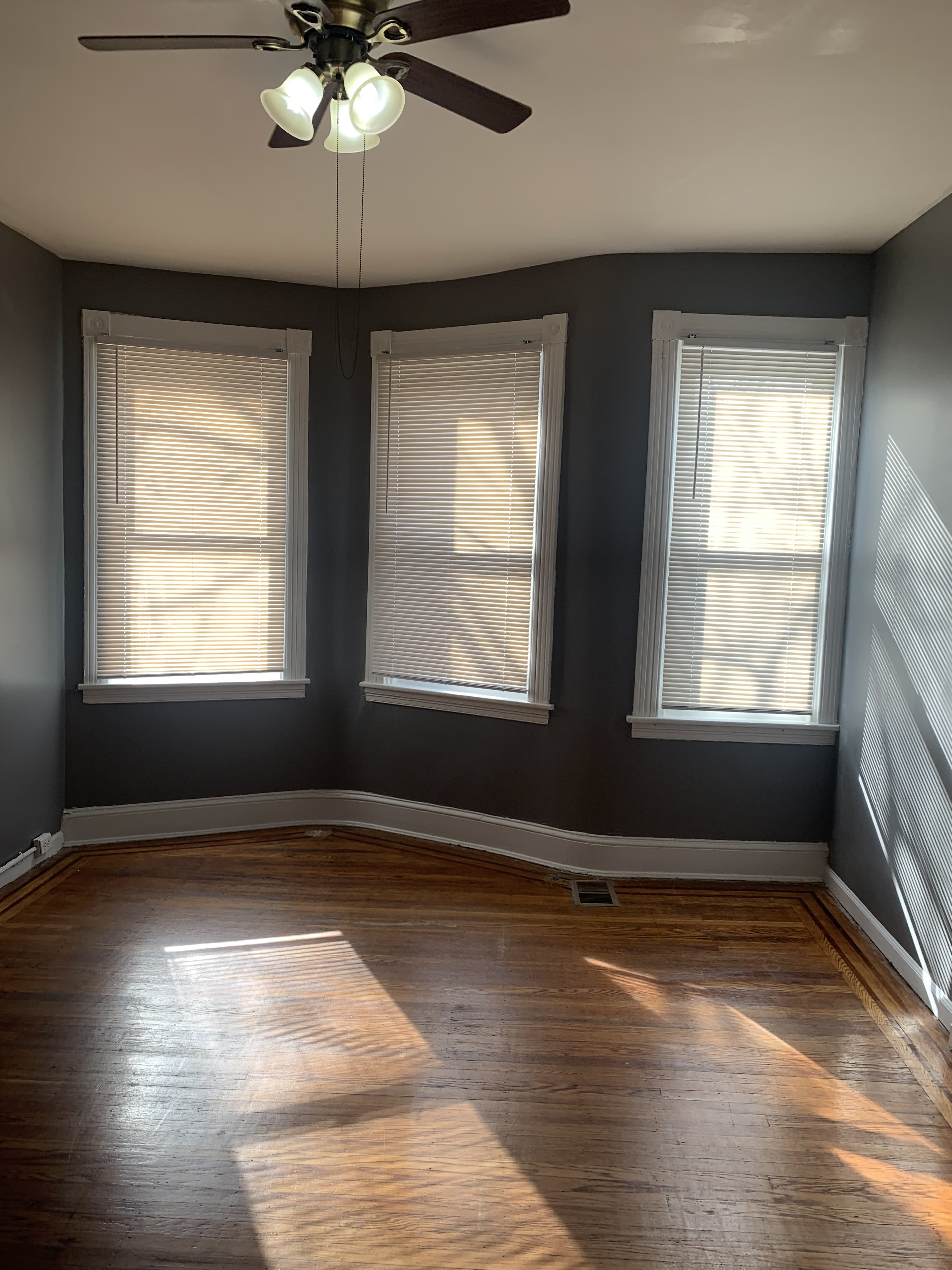 2711 Parkwood Ave – photo 5