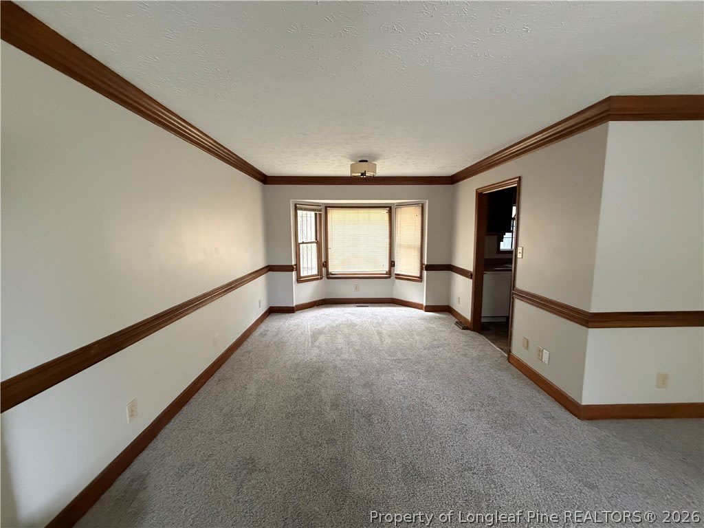 872 Hilton Drive – photo 2