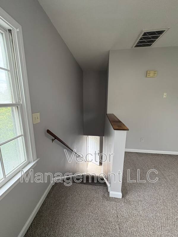 2842 Dixwell Avenue D – photo 2
