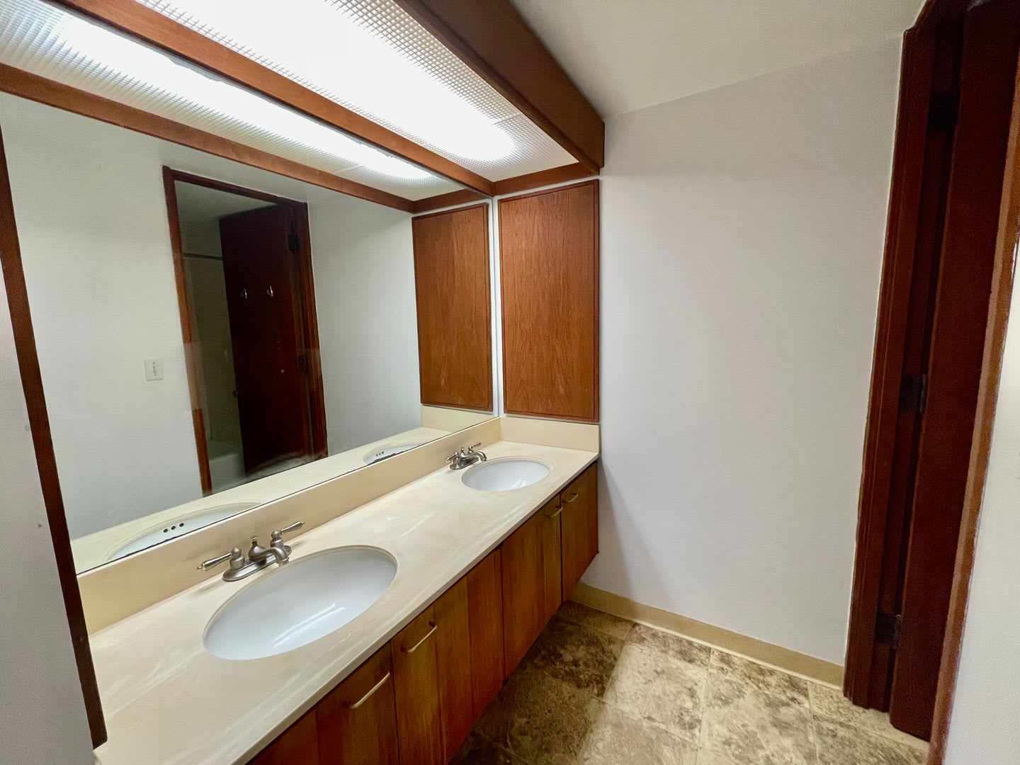 1Bedroom, 1 Bathroom Unit in Naniwa Gardens, Hawaii Kai, AVAILABLE Soon! – photo 5