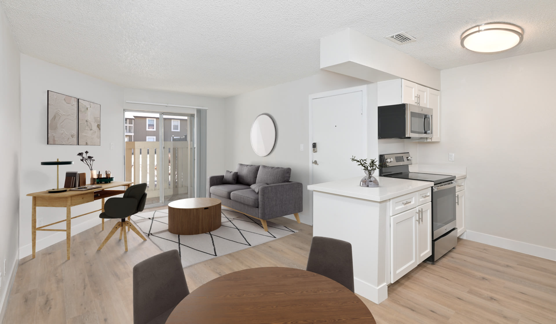Creekside Apartments – photo 2