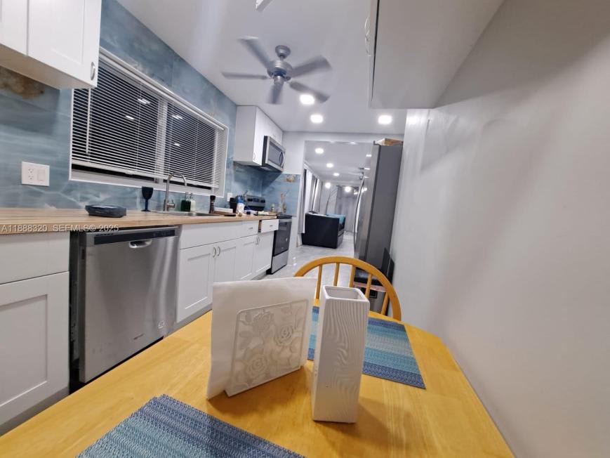 2242 Polk St – photo 4