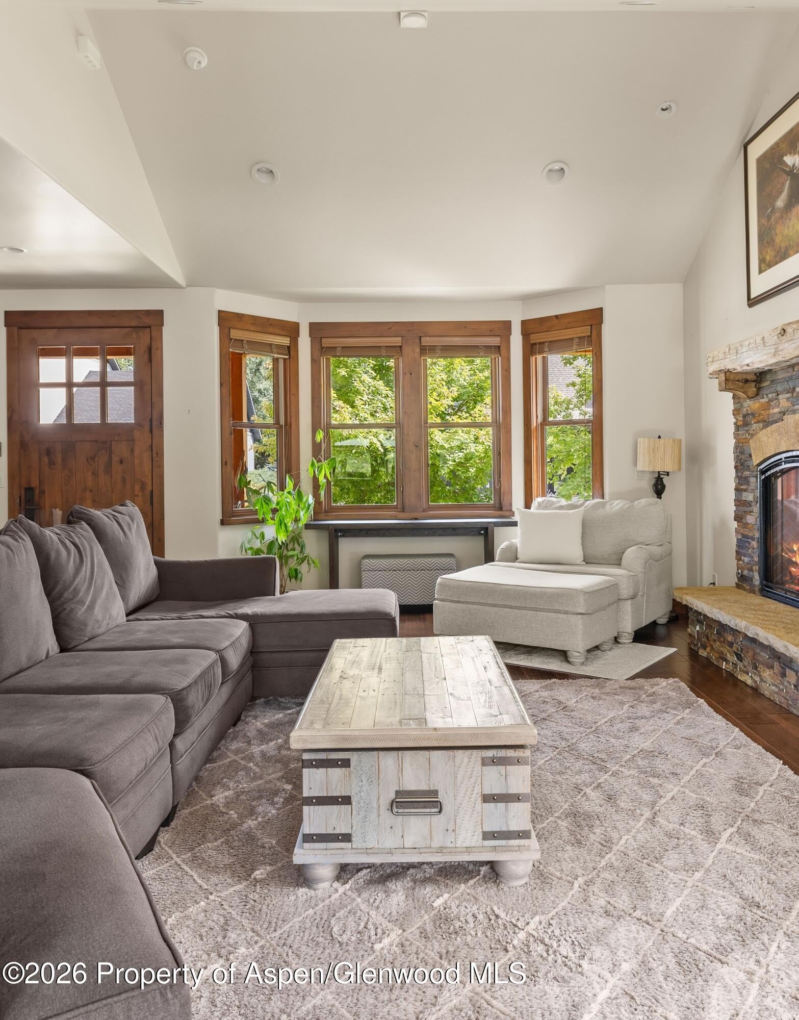 109 Valley Court – photo 3