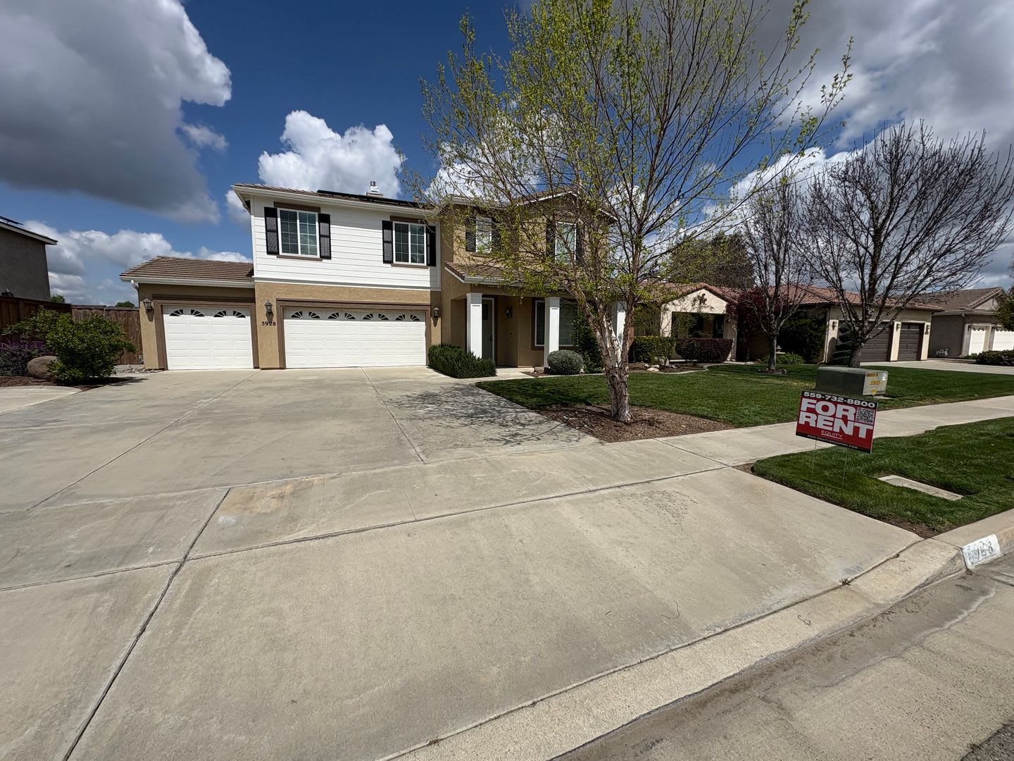 Two Story Home located in the Foxwood Estates coming soon! – photo 2