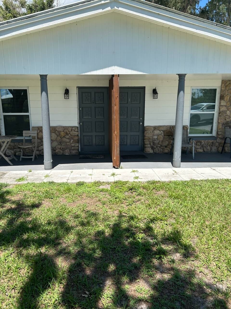 916 Lake Josephine Drive – photo 1